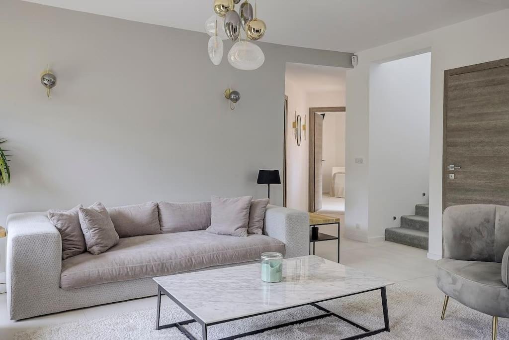 Villa Julia First Валлорис Экстерьер фото