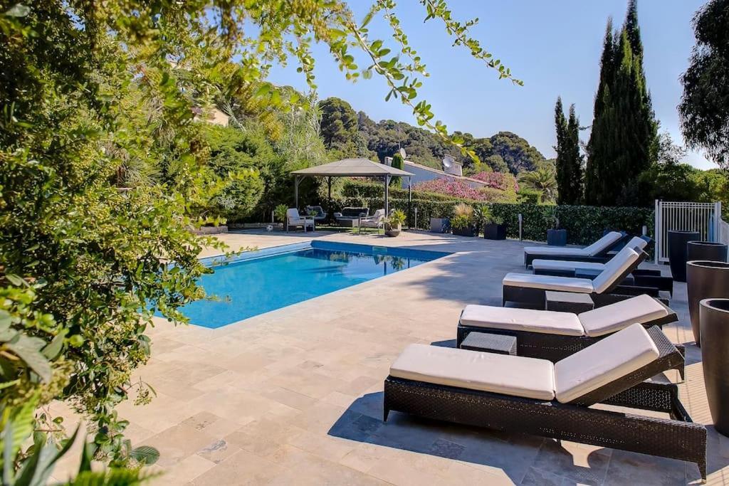 Villa Julia First Валлорис Экстерьер фото